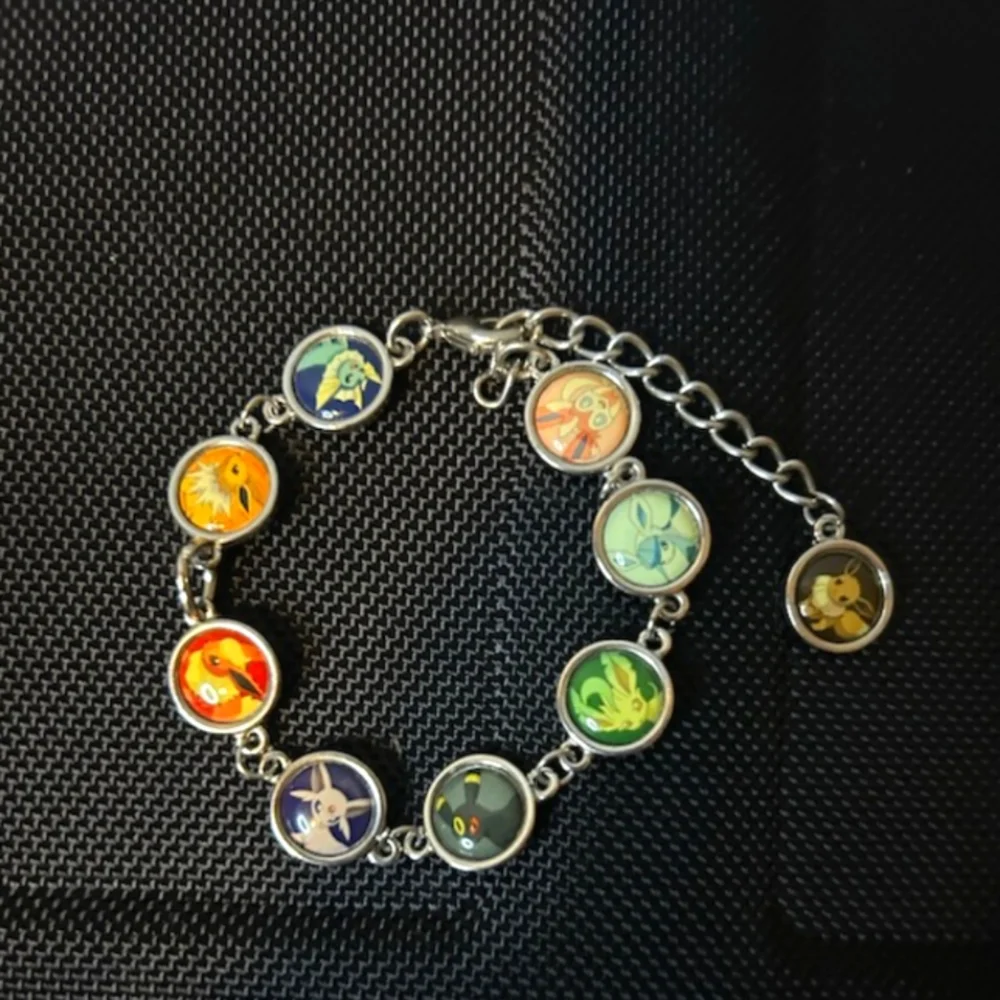 Pokemon braclet - Picture 1 of 3